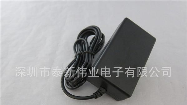 厂家直销插墙式电源12V2A LED软灯条专用