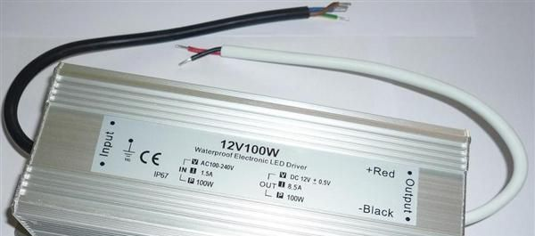 直销12V100W防水电源
