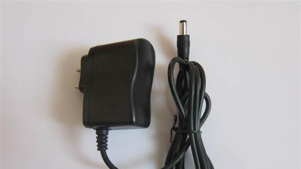 供应制冷开关电源-12V1.5A电源适配器
