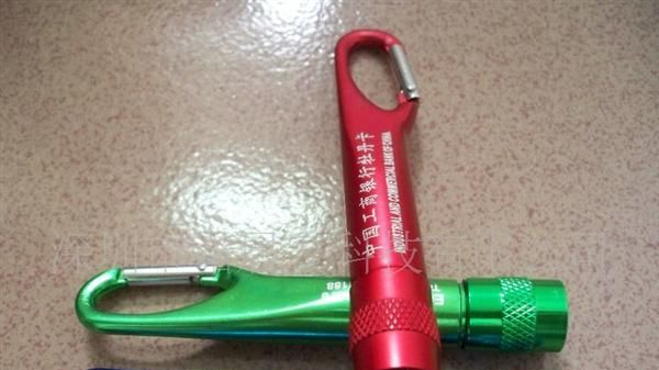 供应LED手电筒 迷你手电筒 登山扣手电筒 厂家低价热卖