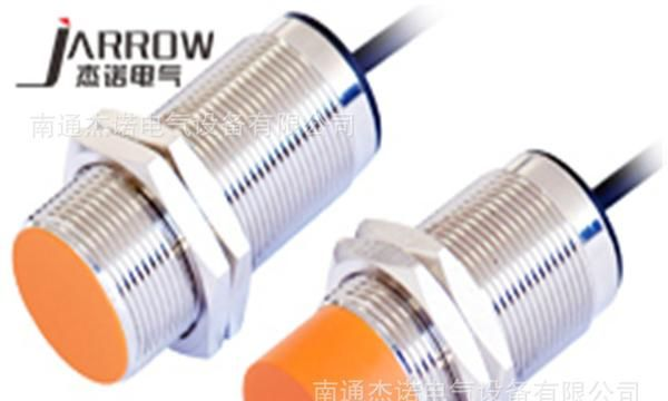 【液体 塑料 非金属检测】圆柱形M30 电容式接近传感器