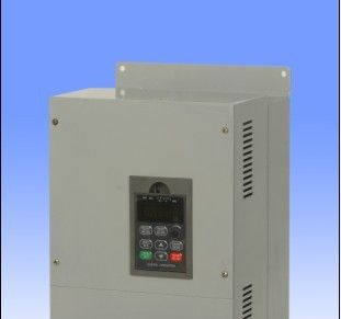 生产电动机变频器  YC-A  5.5KW 380V