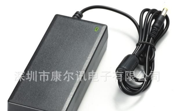 供应28.8V2.5A 桌面式2串12V 24V铅酸电池充电器