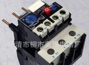特价销售：施耐德（LR2系列）LR2-D33热继电器JR28-D33