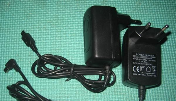 厂价直销 12.6V1A IC方案 欧规电源适配器