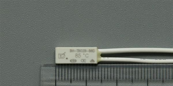 供应 远科TB02小体积温度开关 优质TB02小体积温度开关