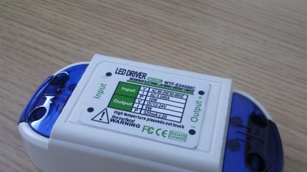 过EMC 高效率面板灯 外置电源 WTF-E24350C