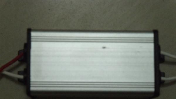 交直流12-24V输入/led 升压电源/太阳能驱动电源/ 15*2w