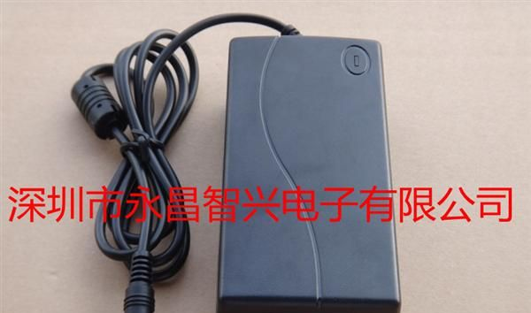 工厂直销：12V5A广告灯条开关电源 60W桌面式电源适配器