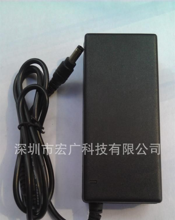 德规LED电源、欧规LED灯条电源  12V 36W胶壳电源（CE ROHS认证）