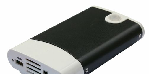 车载逆变器厂家直销12V/24V转220V供电，功率120~250W可选