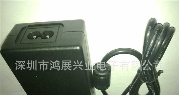供应LED灯条12V5A电源适配器