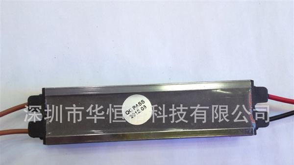 厂家直销 18-30*1W LED防水电源 质量保证 量大价更优