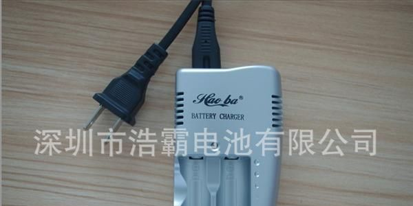 【厂家直销】ICR123A 3V 带车载电池停充充电器 双充（盒装）