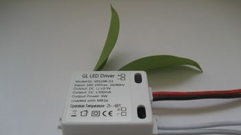 供应LED 电源，LED变压器，MR16恒压12V电源，LED开关电源驱动器