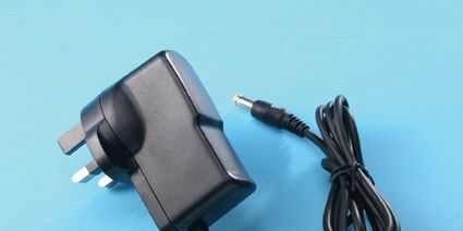 电源适配器12V1A