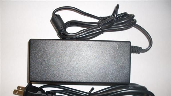 供应12V6，LED灯条开关电源适配器
