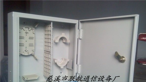 供应48芯光纤配线箱<生产厂家>壁挂式光纤分纤盒 光缆分线盒