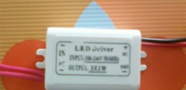 厂家供应批发大功率LED天花灯1*3W驱动电源