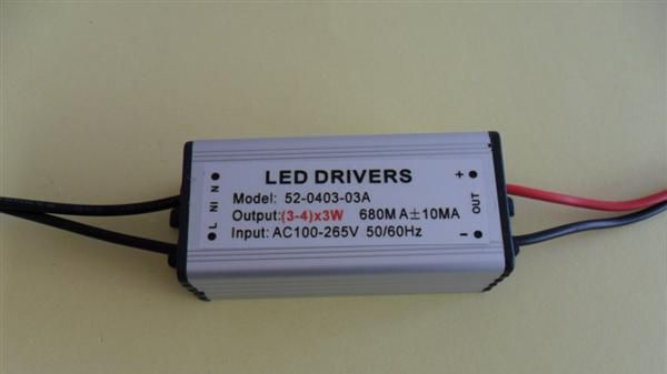 生产高品质 投光灯专用电源 LED驱动电源3-4X3W 3串3并投光灯