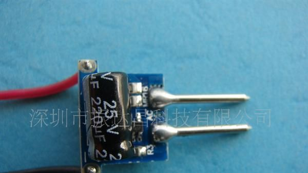 深圳供应LED MR16驱动电源 1*1W AC/DC12V输入MR16射灯电源