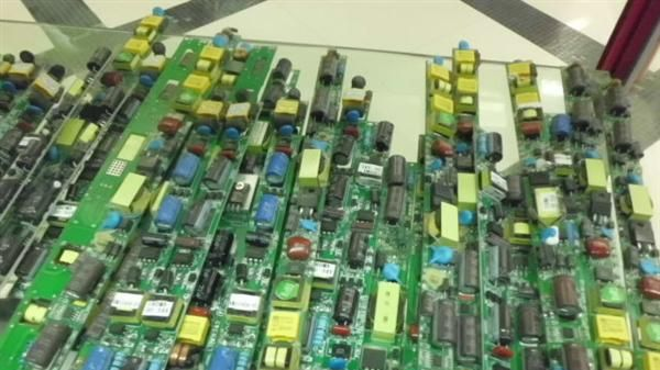 LED日光灯恒流驱动电源IC，电路板，8-25W