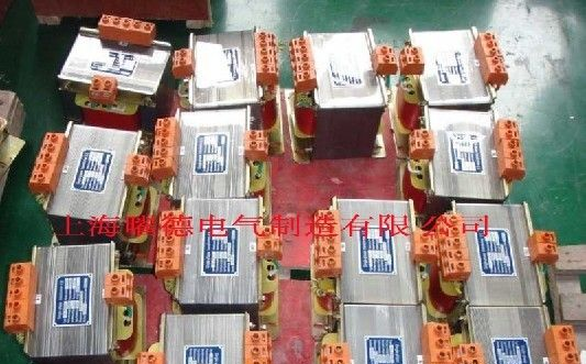单相隔离变压器