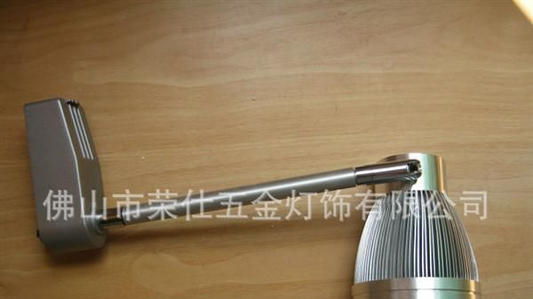 生产荣仕大功率轨道灯外壳配件 高品质 高显指9*1WLED轨道灯