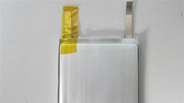 【厂销】聚合物<font color=red>锂电池</font>/402030/A品 200mah