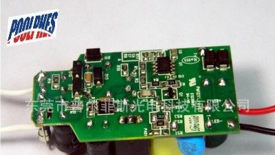 CE UL CQC认证LED电源 LED驱动电源带PFC 高PF LED电源 12-16*1W