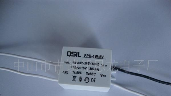 供应<font color=red>LED电源</font>1*1W GU10 E27天花灯<fon