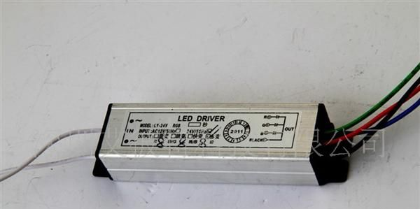 厂家直销大功率<font color=red>LED</font>驱动<font color=red