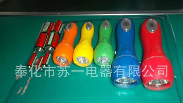 热销新款橡胶手电筒 3LED包胶照明电筒 家庭套装TPR手电筒