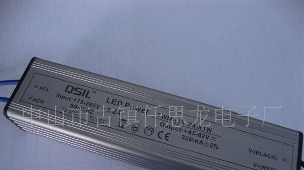 供应<font color=red>LED电源</font>_15-25X1W 24W洗墙灯<fon