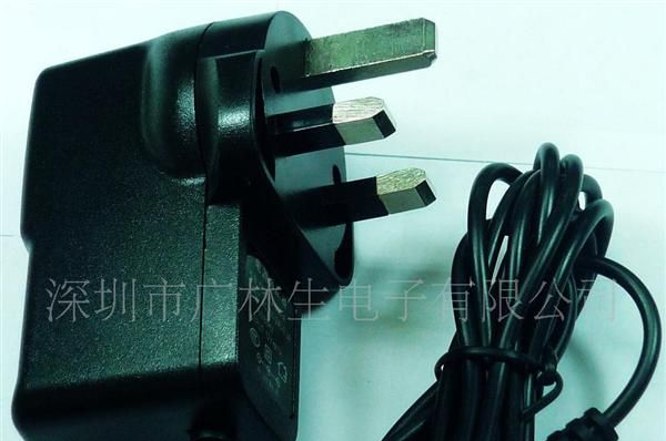 供应英规12V1A开关<font color=red>电源</font>火牛适配器