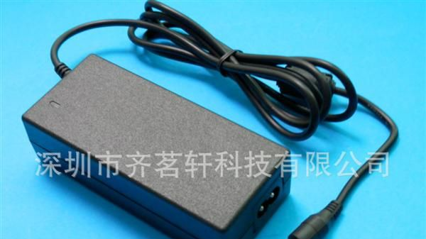 带PFC电路 12V2.5A恒压驱动<font color=red>电源</font> <font 