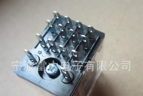 高可靠性工业控制用JQX-13F HH54P MY4NJ MY4 带LED灯交流继电器
