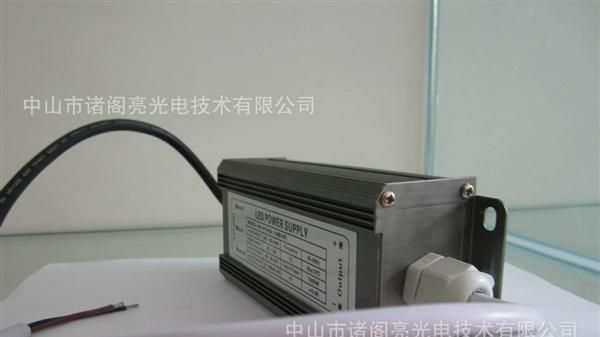 厂家供应优质高效率 <font color=red>LED</font>投光灯<font color