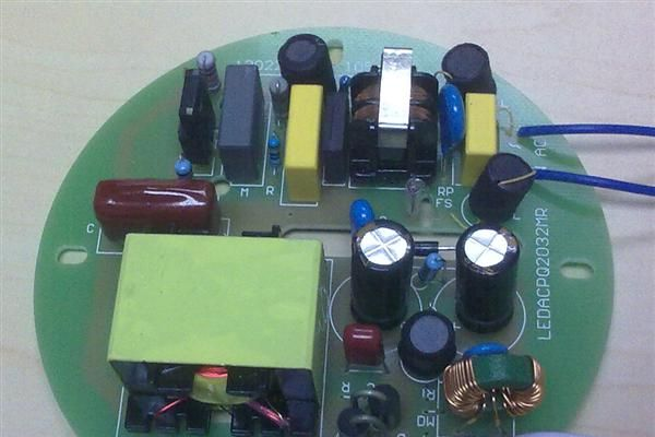 <font color=red>LED</font>工矿灯<font color=red>电源</f
