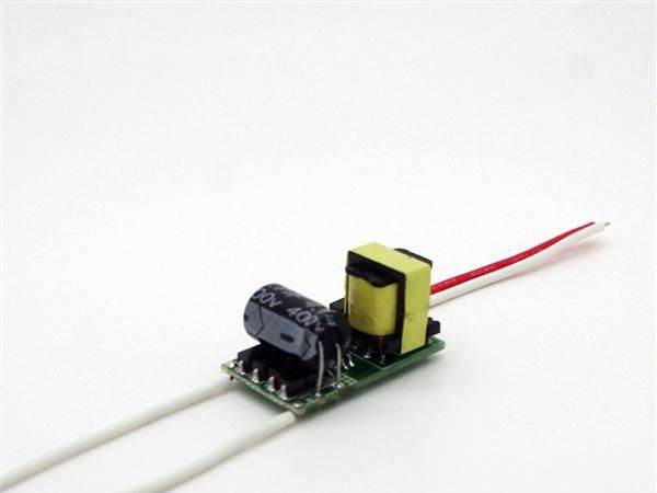 <font color=red>LED电源</font> 球泡灯内置3*1W