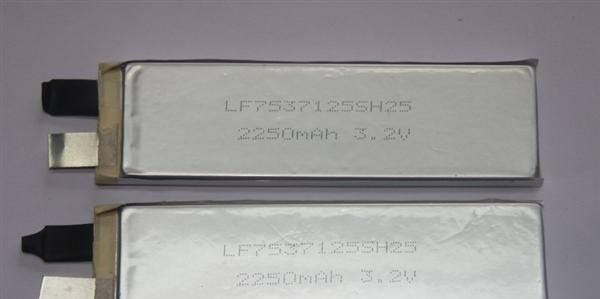 25C 56A 3.2V2250mAh高倍率单体磷酸铁锂<font color=red>电池</fo
