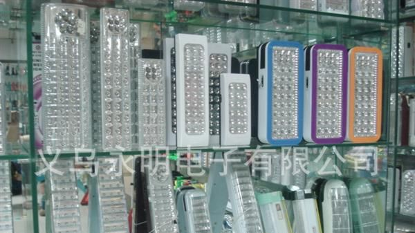 供应 led帐篷灯 led野营灯 家庭应急灯【厂家直销】