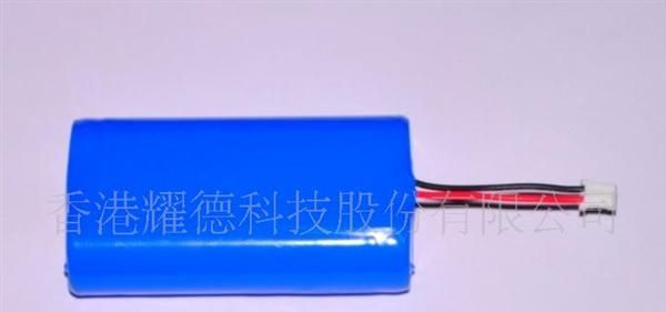 18650锂<font color=red>电池</font>7.4V带插头容量2500毫安(图)
