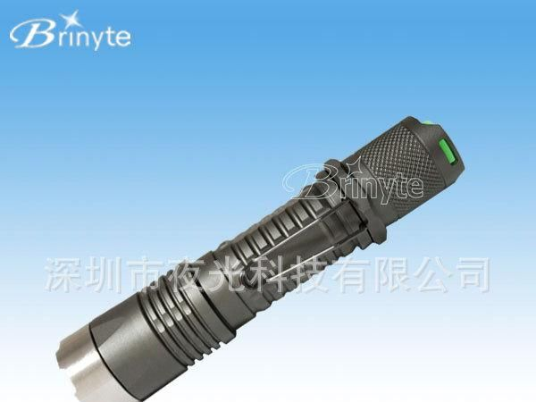 AA<font color=red>电池</font>手电筒 Brinyte PA01A短筒钛色带夹