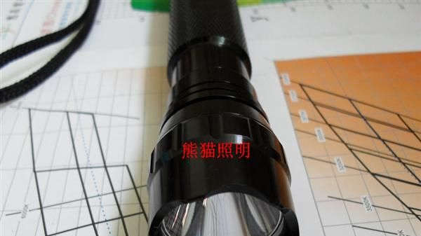 厂家直销：501D CREE Q5led手电筒 一年保修 <font color=red>充电</f