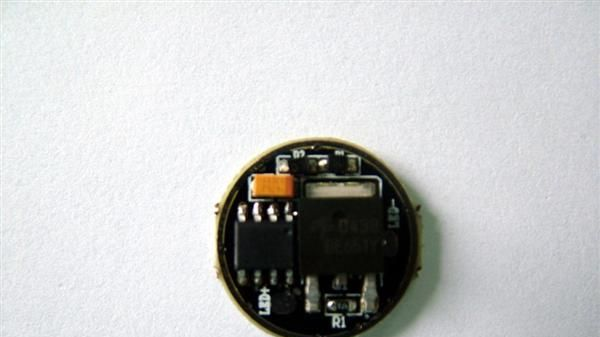 C8 LED手电筒驱动YM-P7  T6  R5  XPE XPG