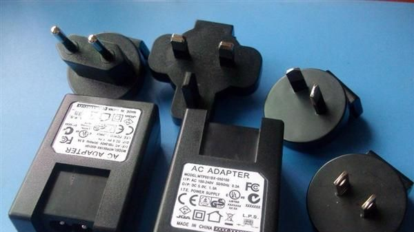 供应USB<font color=red>充电</font>器,全球通用<font color=re