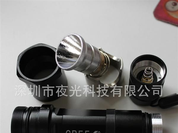不锈钢尖头LED手电筒 Brinyte C1黑色不锈钢尖头 带夹子 cree t6
