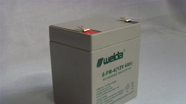 供应威达免维护蓄<font color=red>电池</font>12V4AH 燃气报警主机用蓄<f