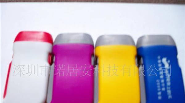 低价供应优质[手压手电筒]  <font color=red>环保</font>手电筒
